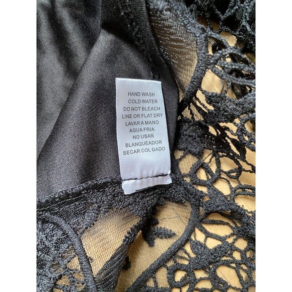 Lovesong women black lace short sleeve top sz Medium - Picture 5 of 5